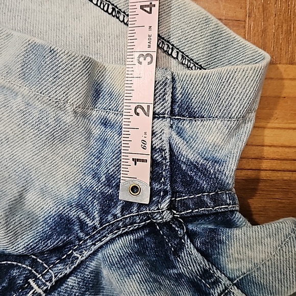 JORDACHE bleached shorts - Picture 8 of 11